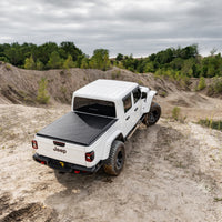 Truxedo 2020 Jeep Gladiator 5ft Lo Pro Bed Cover