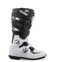 Gaerne GXJ Boot Black/White Size - Youth 1