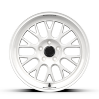 fifteen52 Holeshot RSR 18x9.5 5x114.3 38mm ET 73.1mm Center Bore Rally White