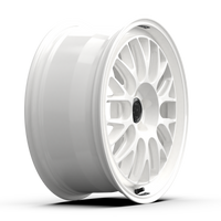 fifteen52 Holeshot RSR 19x8.5 5x108 42mm ET 63.4mm Center Bore Rally White