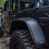 Bushwacker 2018+ Jeep Wrangler (JL) Unlimited Flat Style Flares 4pc - Black